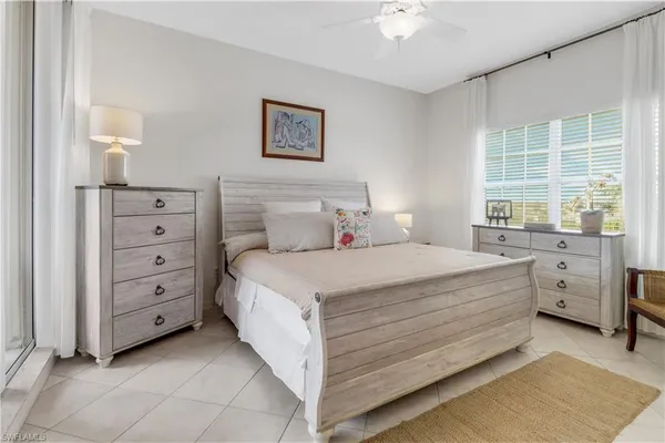 $6,000 | 410 Bayfront Place, Unit 2509, Naples, FL 34102