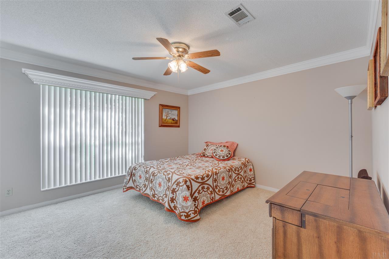 837 Copper Ridge Drive Cantonment, FL 32533 - Photo 12 of 49 Gallery Image 12