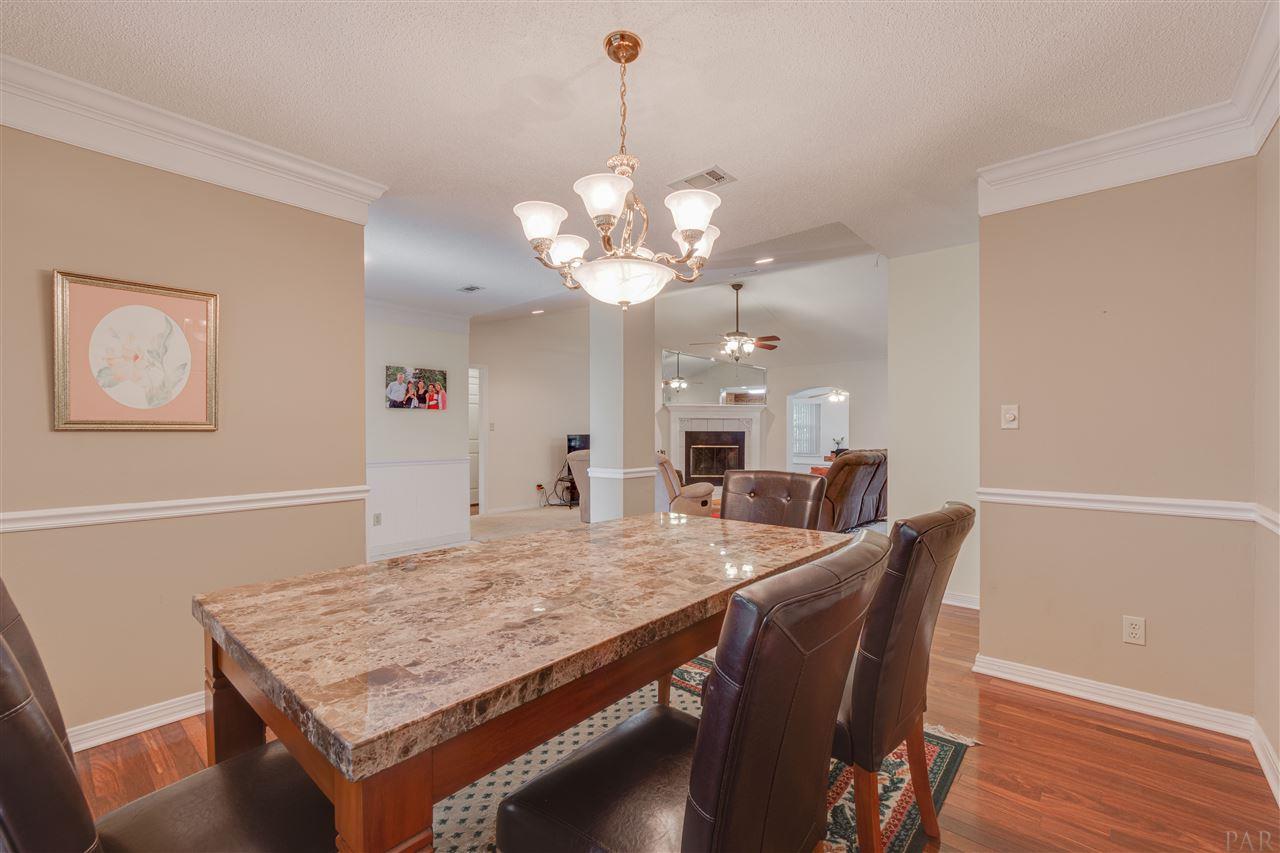 837 Copper Ridge Drive Cantonment, FL 32533 - Photo 6 of 49 Gallery Image 6