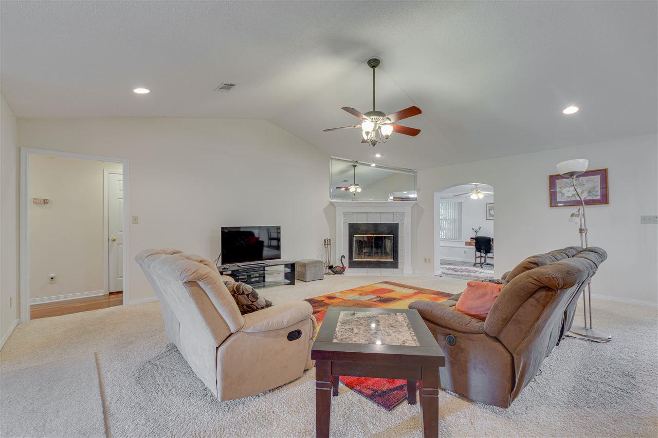 837 Copper Ridge Drive Cantonment, FL 32533 - Photo 8 of 49 Gallery Image 8