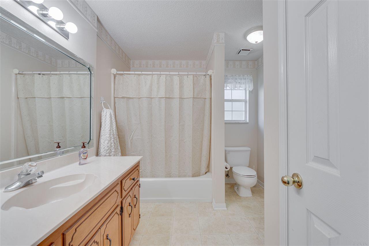 837 Copper Ridge Drive Cantonment, FL 32533 - Photo 10 of 49 Gallery Image 10