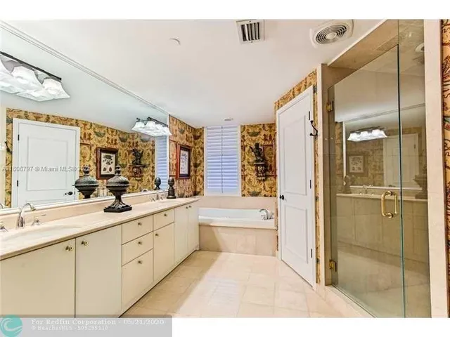 $1,170,000 | 2100 North Ocean Boulevard, Unit 5B, Fort Lauderdale, FL 33305