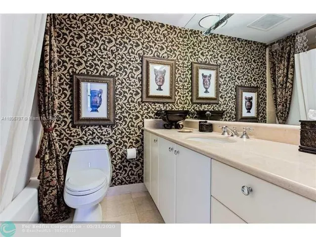 $1,170,000 | 2100 North Ocean Boulevard, Unit 5B, Fort Lauderdale, FL 33305