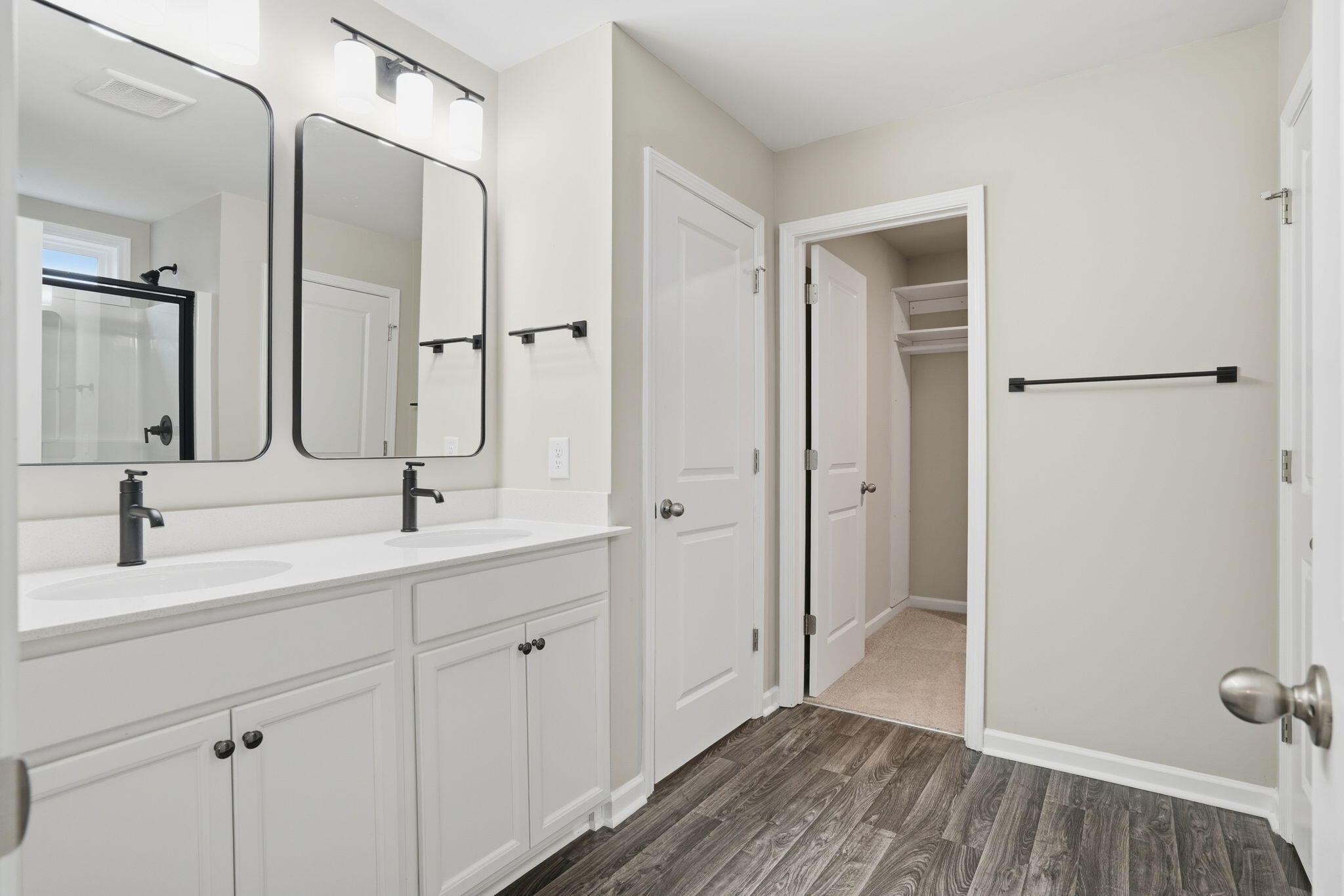 3811 Grateful Road North Charleston, SC 29420 - Photo 20 of 29 Primary Bathroom