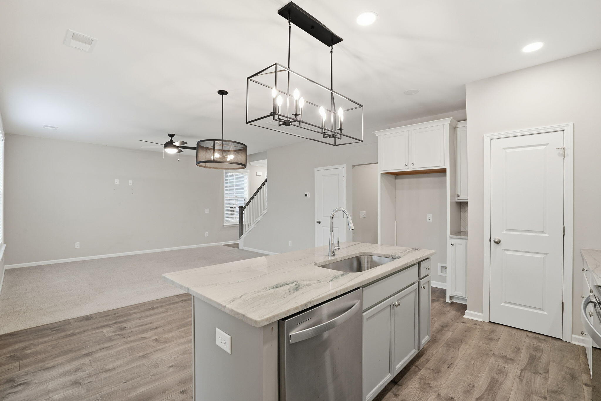 3811 Grateful Road North Charleston, SC 29420 - Photo 9 of 29 Kitchen