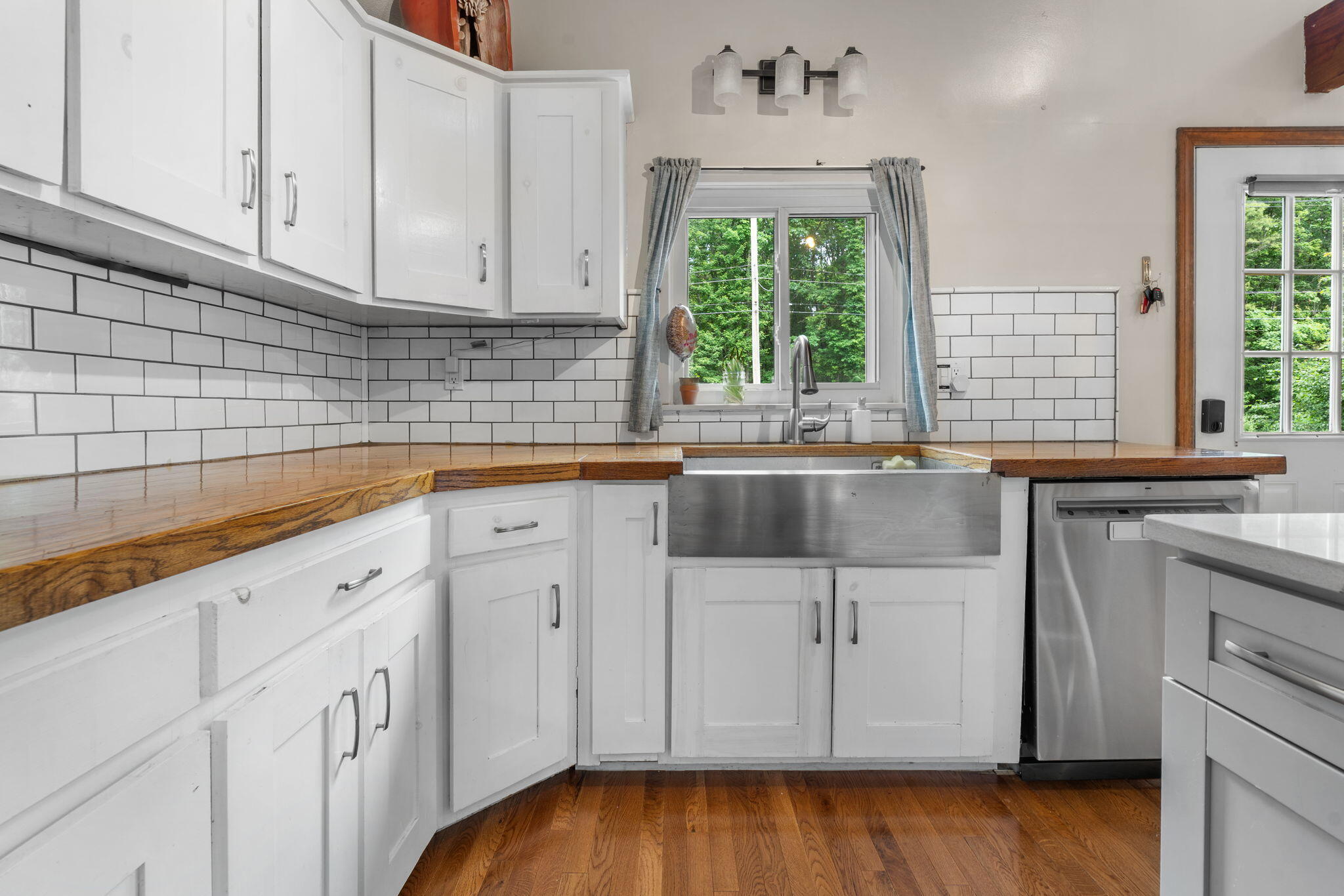 15 Power House Road Berwick, ME 03901 - Photo 8 of 44 Kitchen