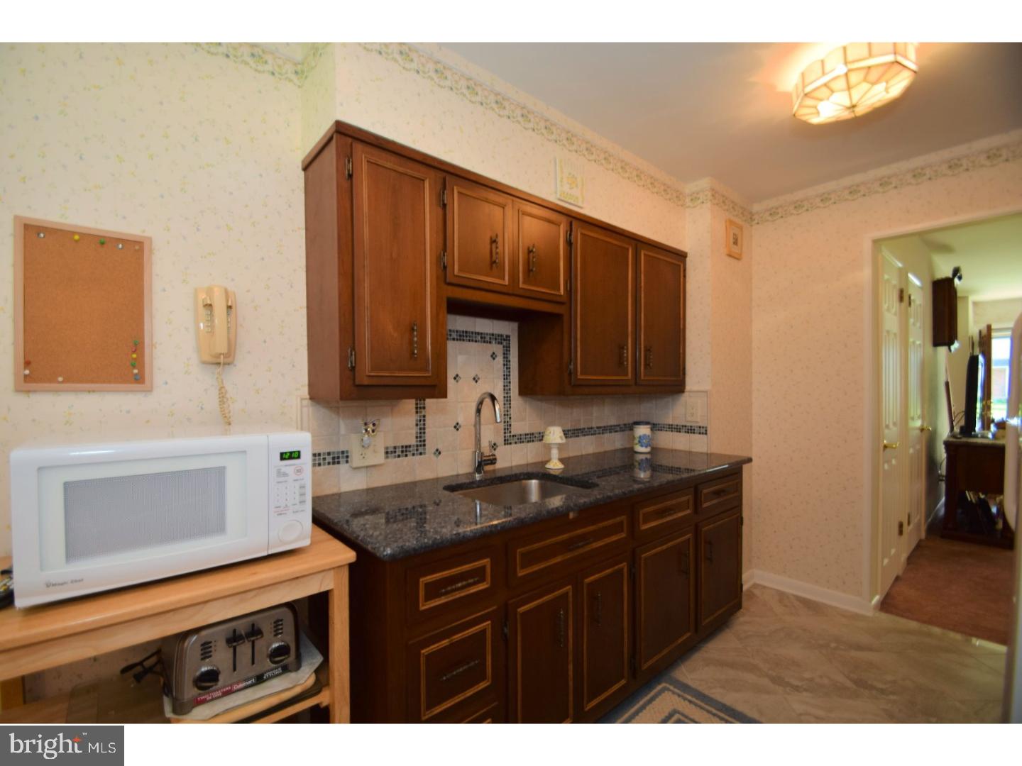 1424 Hallman Road Roslyn, PA 19001 - Photo 8 of 24 Gallery Image 8