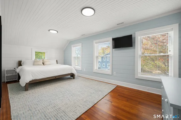 $675,000 | 30 Main Street, Stonington, CT 06355