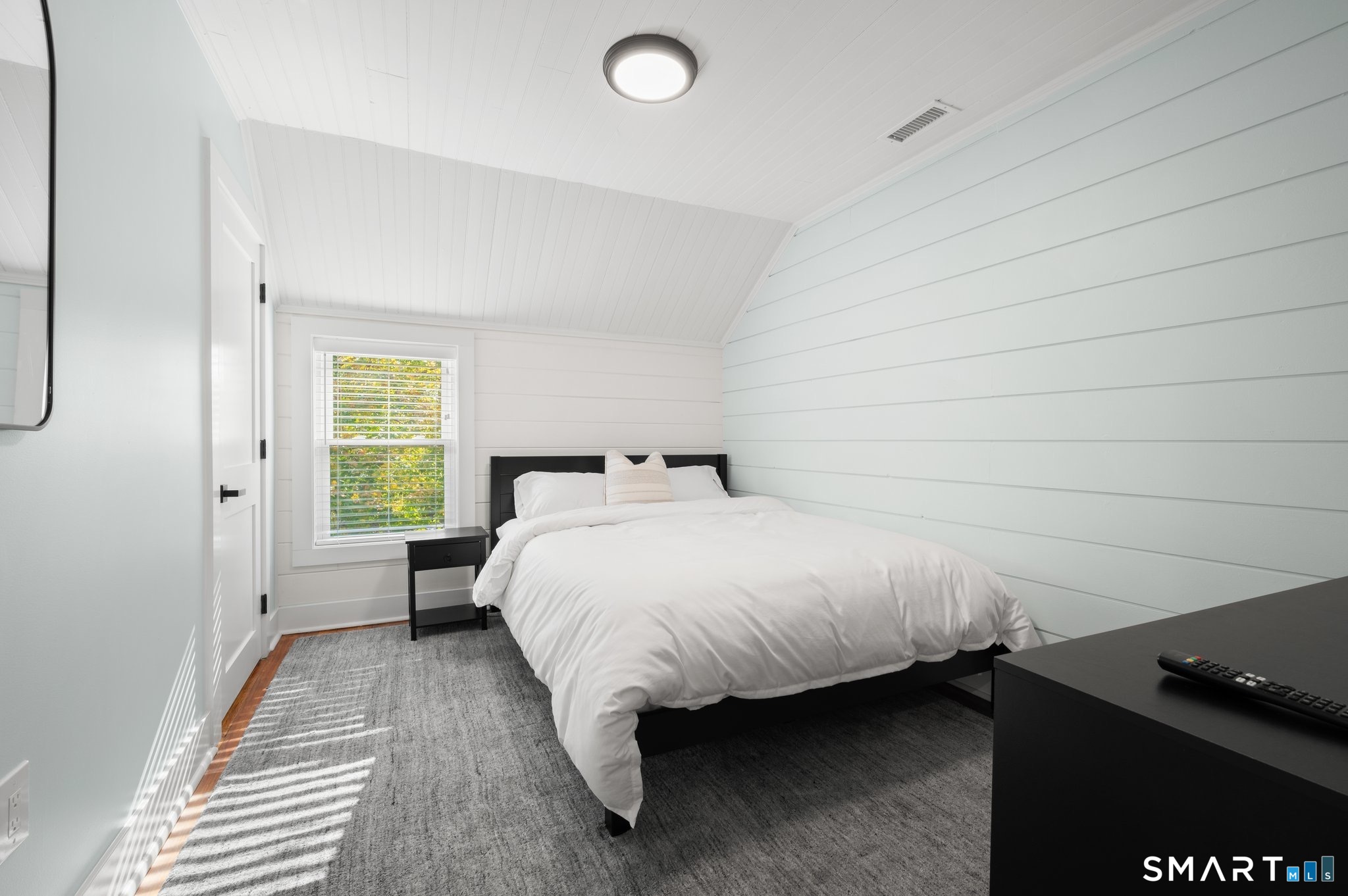 30 Main Street Stonington, CT 06355 - Photo 26 of 40