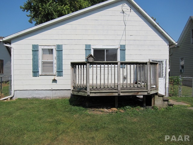 205 Pleasant Street Benson, IL 61516 - Photo 4 of 10 Gallery Image 4