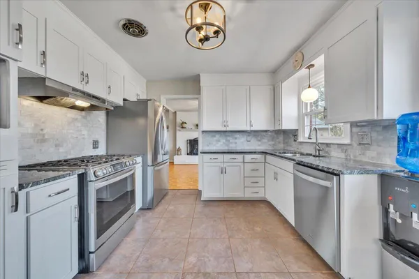 $449,950 | 5855 Bighorn Drive, Roanoke, VA 24018