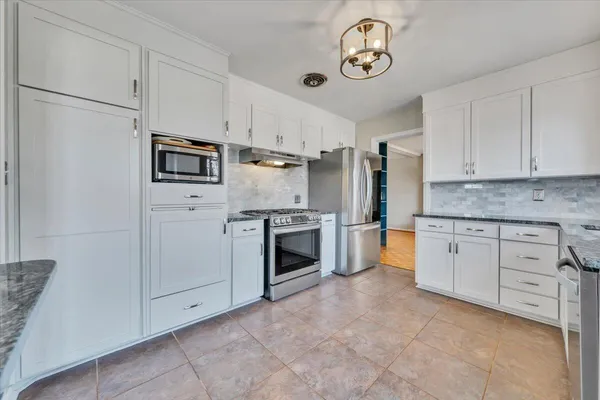 $449,950 | 5855 Bighorn Drive, Roanoke, VA 24018