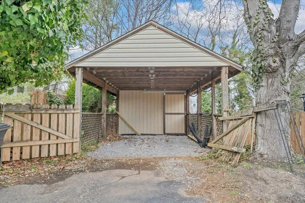 $449,950 | 5855 Bighorn Drive, Roanoke, VA 24018