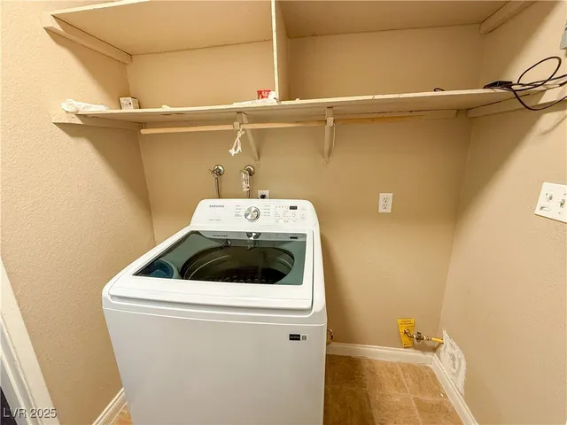 $2,100 | 7425 Mountain Ash Drive, Las Vegas, NV 89147