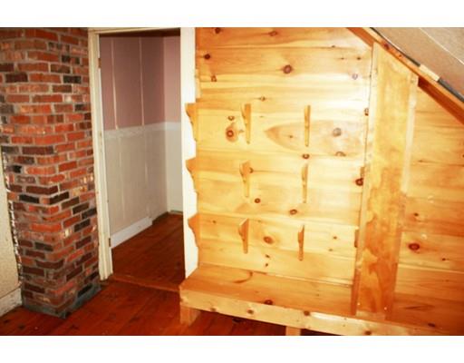 283 Number 9 Road Heath, MA 01367 - Photo 13 of 16 a view of a door