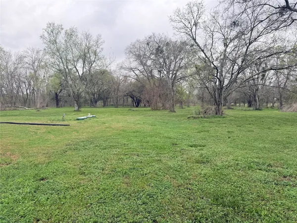 $599,000 | 12832 Powell Point School Road, Beasley, TX 77417