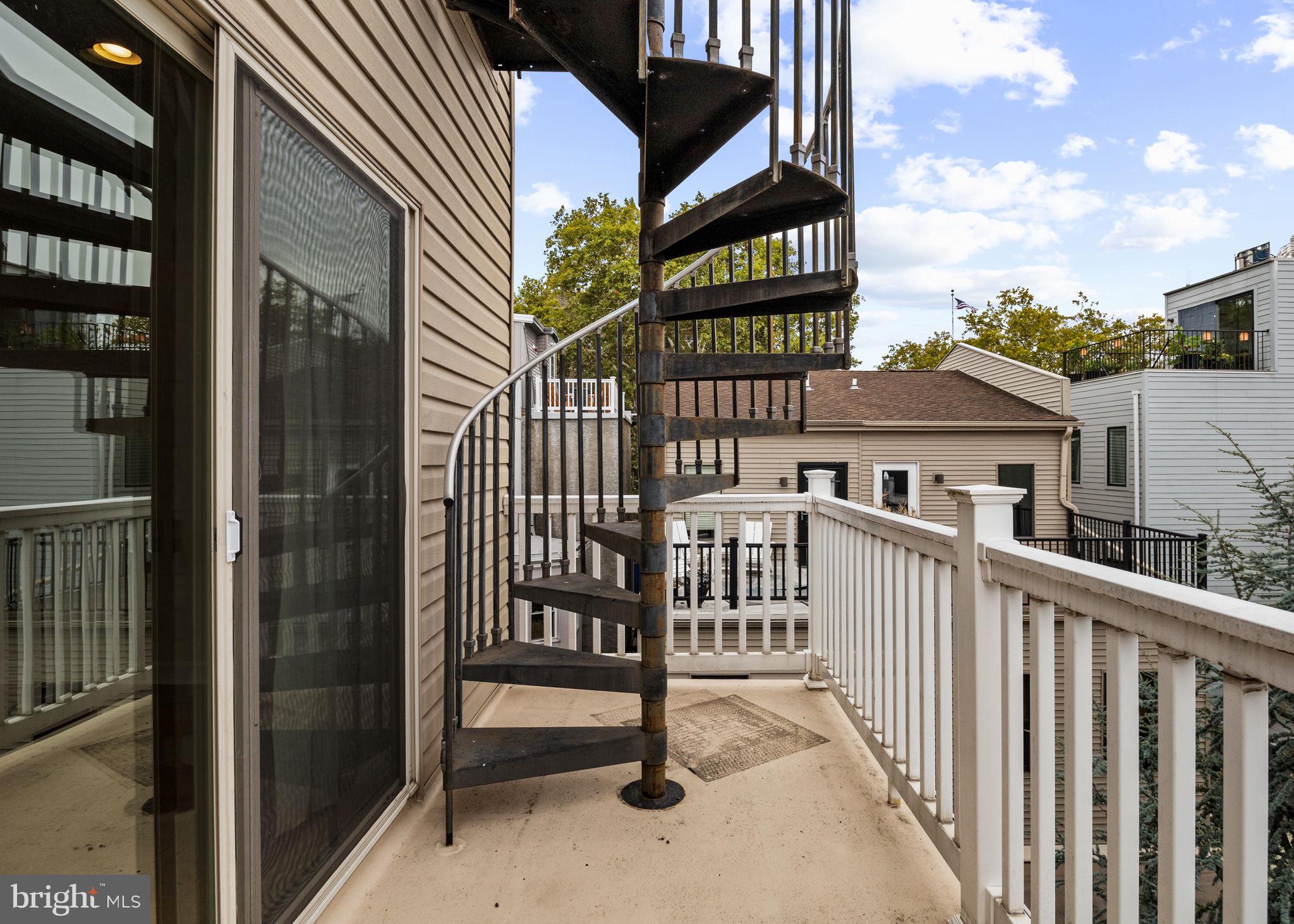 1708 Christian Street, Unit B Philadelphia, PA 19146 - Photo 23 of 25