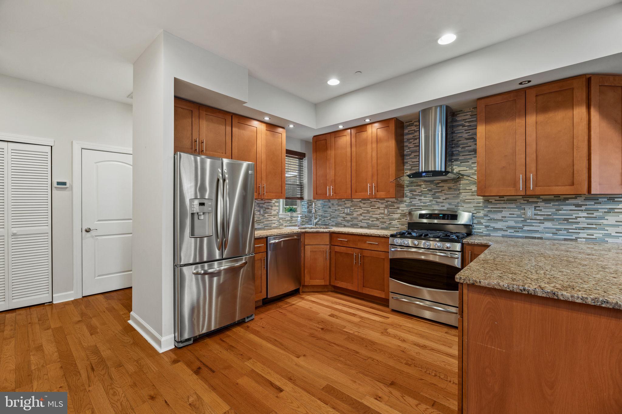 1708 Christian Street, Unit B Philadelphia, PA 19146 - Photo 3 of 25