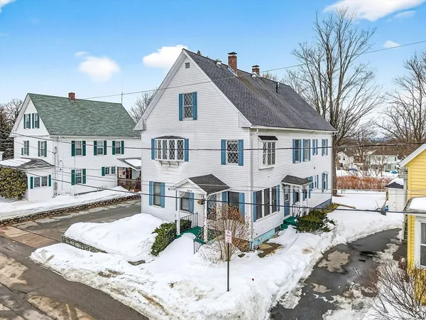 $2,300 | 20 Haynes Court, Unit 20, Leominster, MA 01453