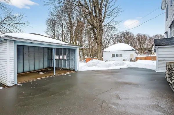 $2,300 | 20 Haynes Court, Unit 20, Leominster, MA 01453