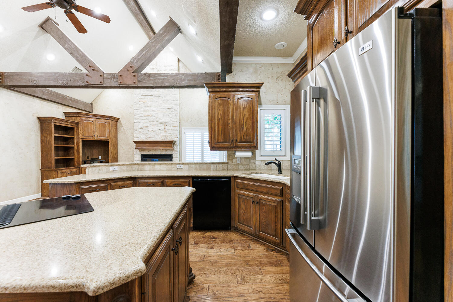 9809 Topeka Avenue Lubbock, TX 79424 - Photo 28 of 87 Kitchen