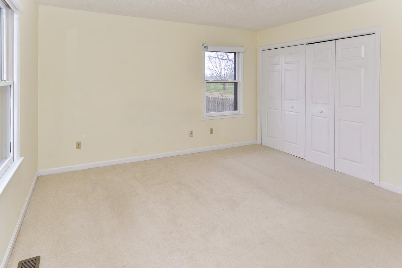 3018 Bobo Section Road Hazel Green, AL 35750 - Photo 14 of 30 Master Suite