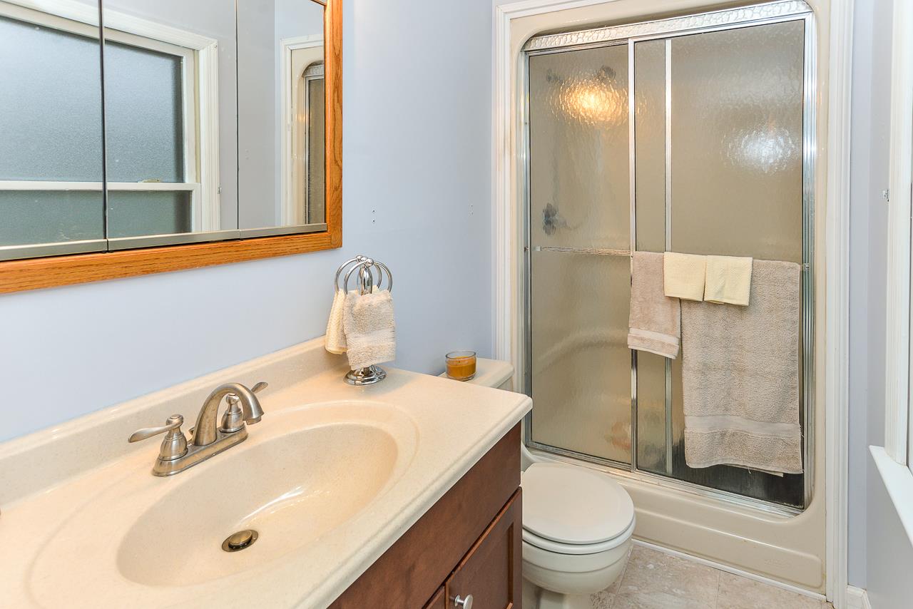 3018 Bobo Section Road Hazel Green, AL 35750 - Photo 16 of 30 Master Bath
