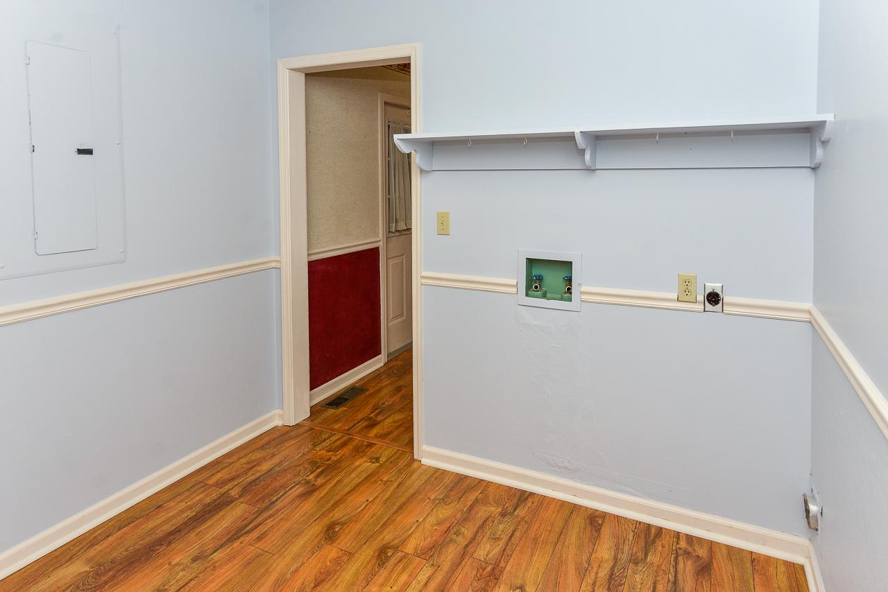 3018 Bobo Section Road Hazel Green, AL 35750 - Photo 17 of 30 Laundry Room