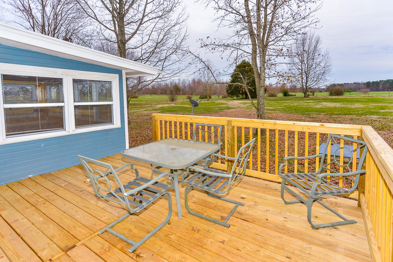 3018 Bobo Section Road Hazel Green, AL 35750 - Photo 20 of 30 Great deck located off the bonus room is perfect for entertaining!