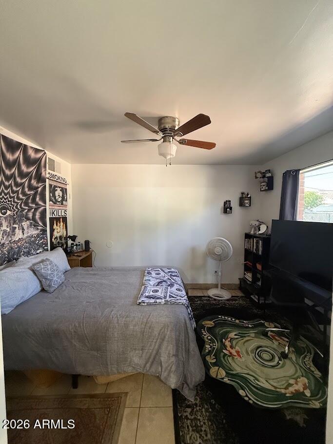 2736 West Lawrence Road Phoenix, AZ 85017 - Photo 17 of 26 IMG_3293