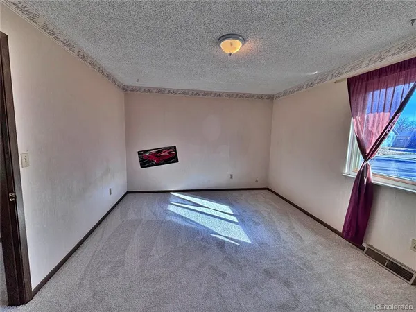 $431,500 | 745 Mobile Street, Aurora, CO 80011