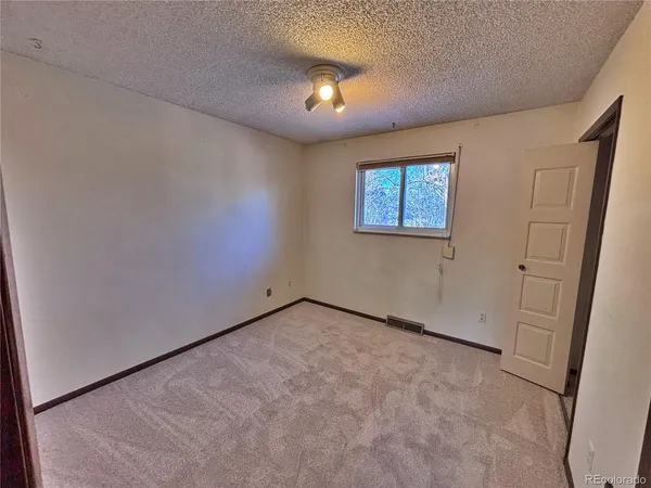$431,500 | 745 Mobile Street, Aurora, CO 80011