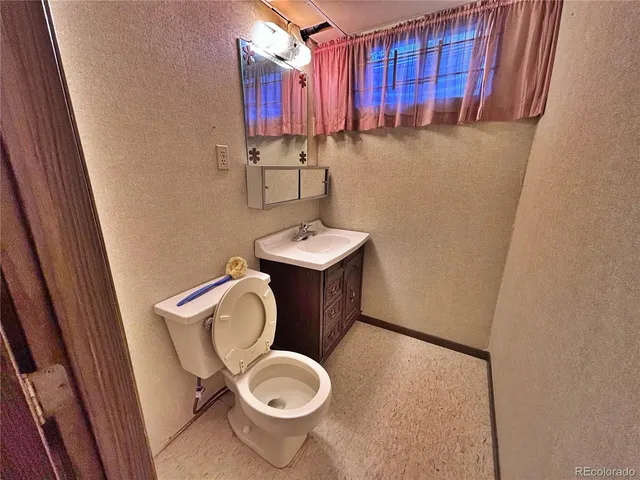 $450,000 | 745 Mobile Street, Aurora, CO 80011