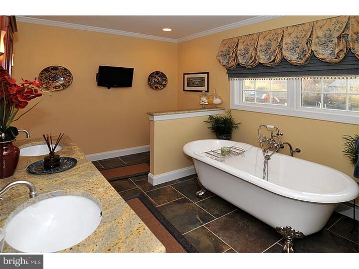 59 Pawnee Road Doylestown, PA 18901 - Photo 15 of 25 Gallery Image 15