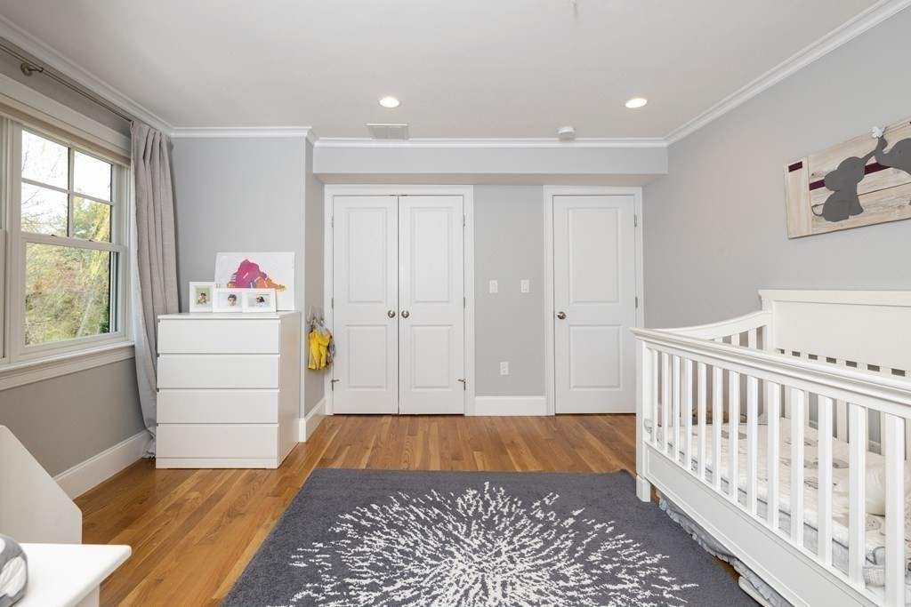 32 Meadowbrook Road, Unit 32 Brookline, MA 02467 - Photo 17 of 32