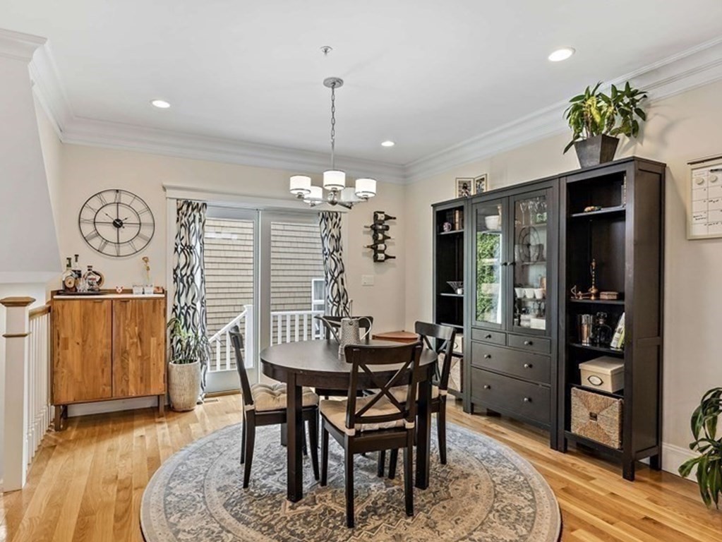 32 Meadowbrook Road, Unit 32 Brookline, MA 02467 - Photo 10 of 32