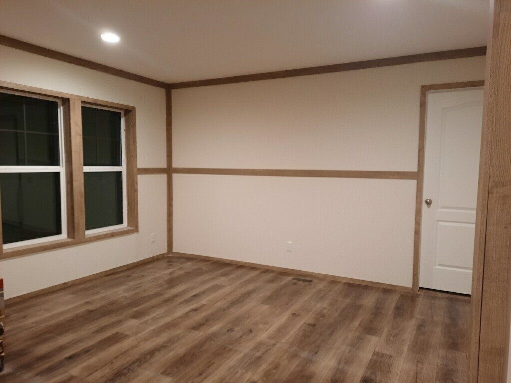 351 Calvert Ridge Road Westmoreland, TN 37186 - Photo 3 of 31 a view of an empty room