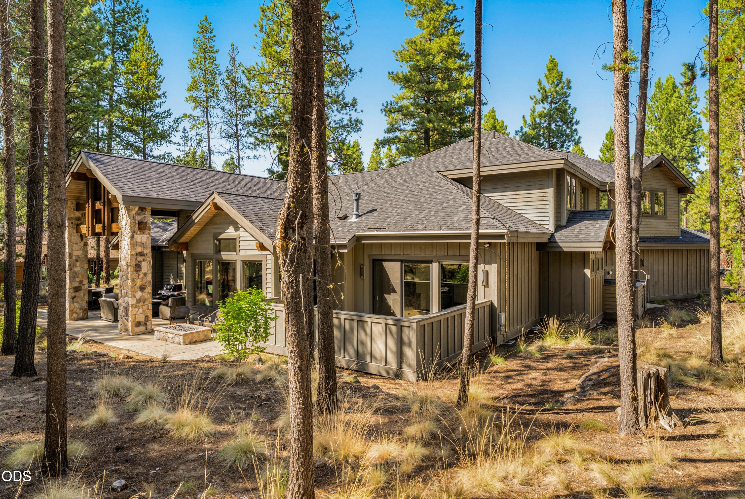 56239 Sable Rock Loop, Unit 289 Bend, OR 97707 - Photo 75 of 85 Gallery Image 75