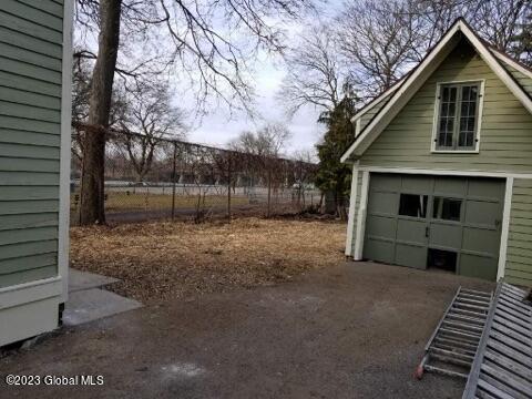 28 North Street Schenectady, NY 12305 - Photo 63 of 78 28 North st garage april
