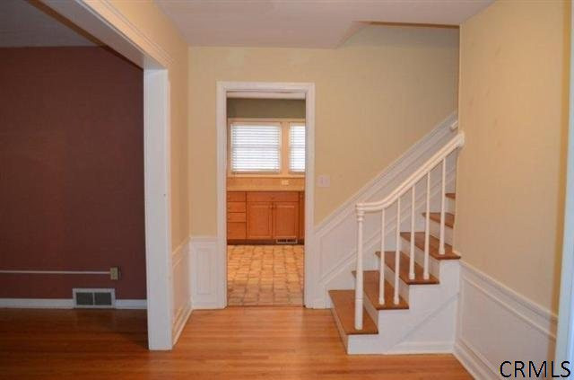 1359 Ruffner Road Niskayuna, NY 12309 - Photo 4 of 23 Photo 4