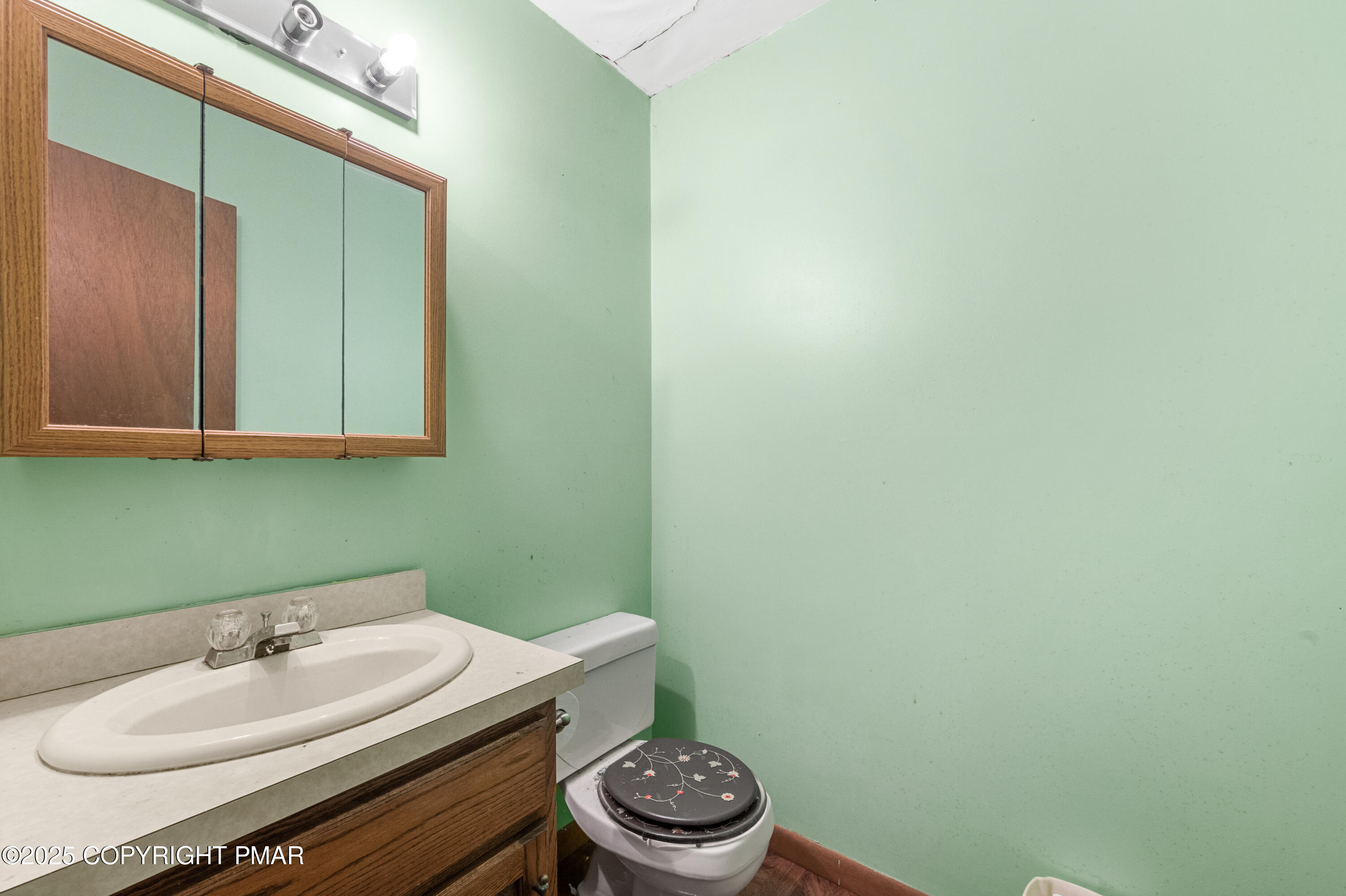 135 Salisbury Road Bushkill, PA 18324 - Photo 15 of 22 DSC_8912