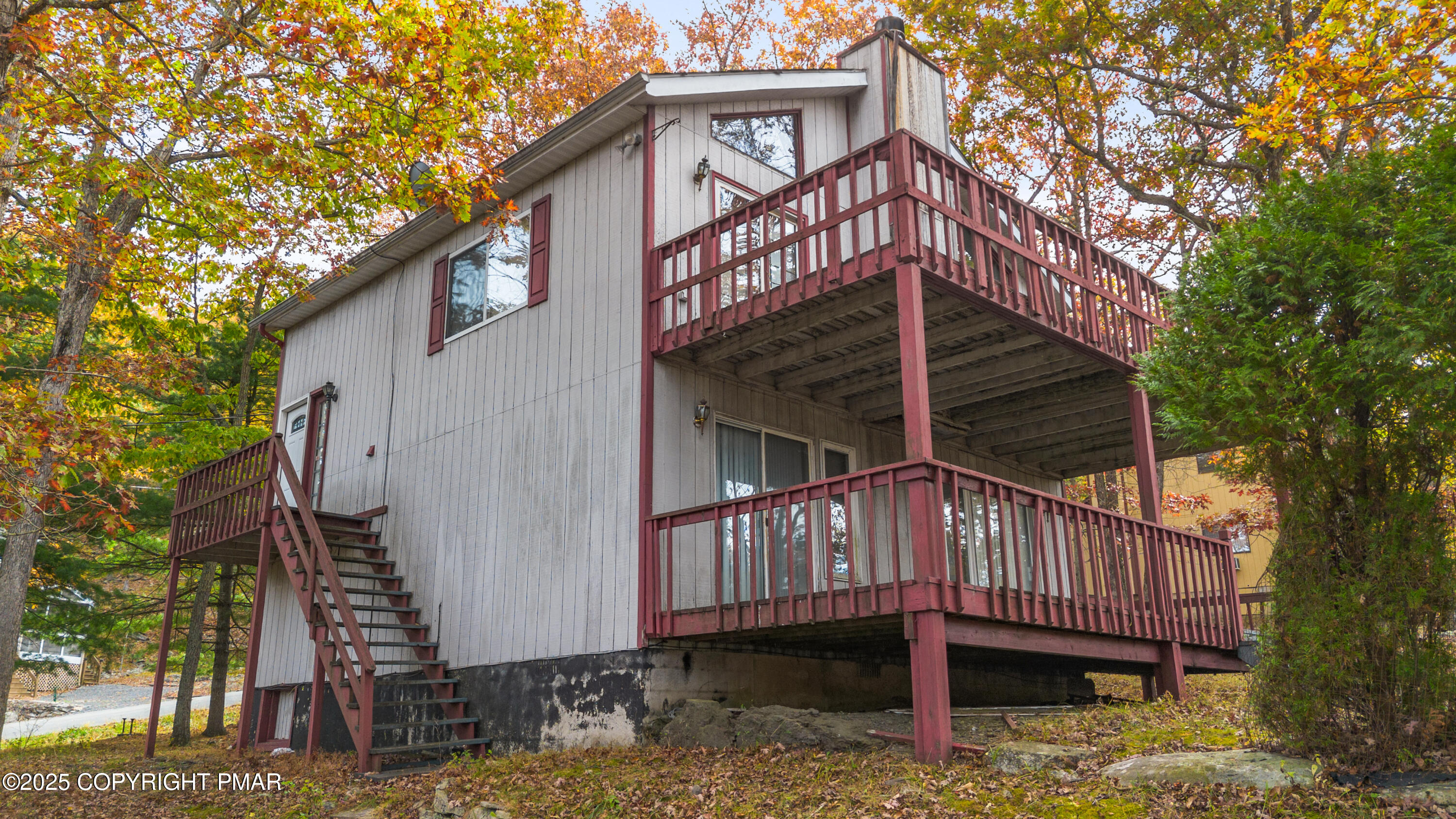 135 Salisbury Road Bushkill, PA 18324 - Photo 3 of 22 DJI_0058 (1)