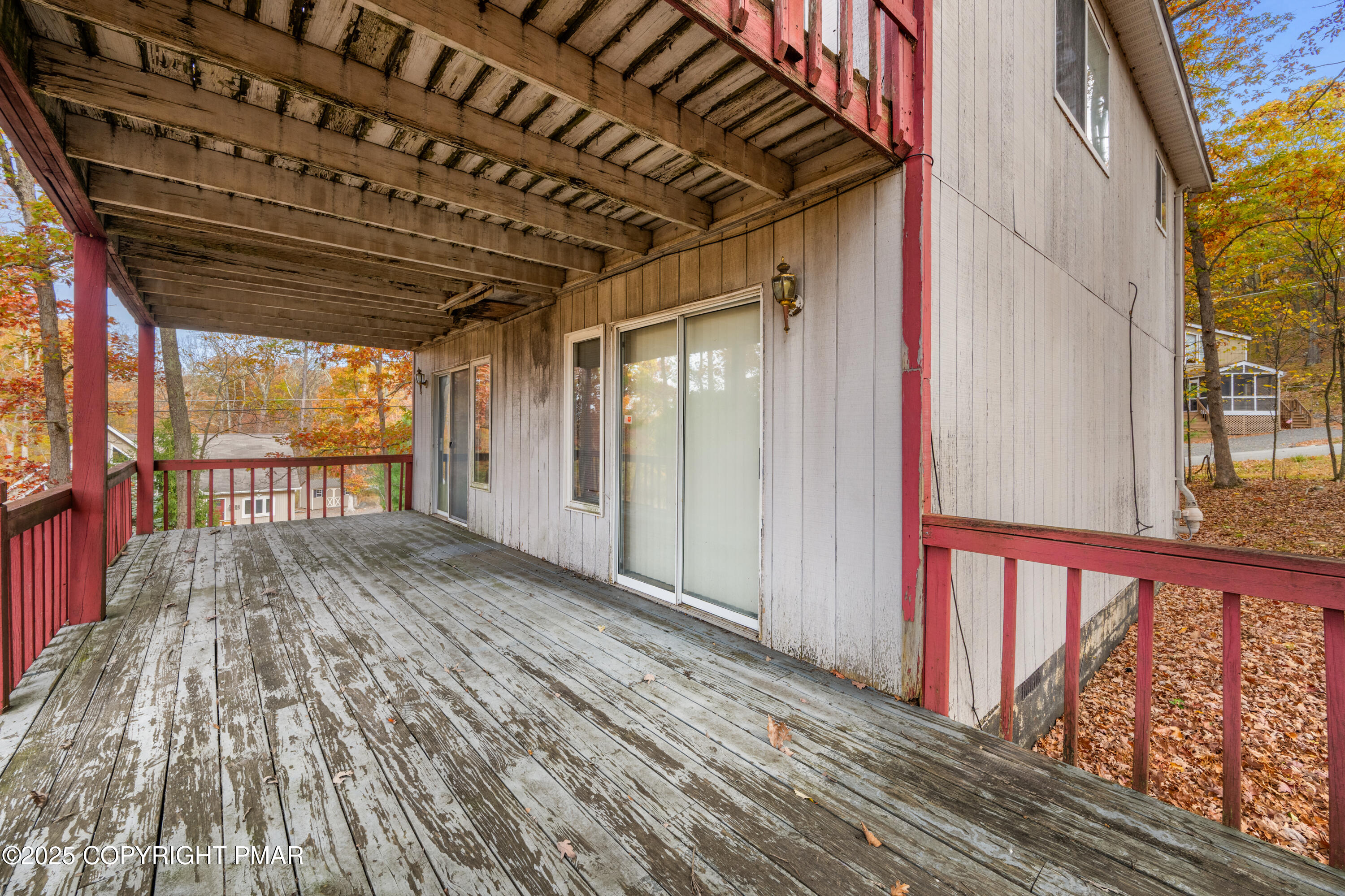 135 Salisbury Road Bushkill, PA 18324 - Photo 8 of 22 DSC_9029