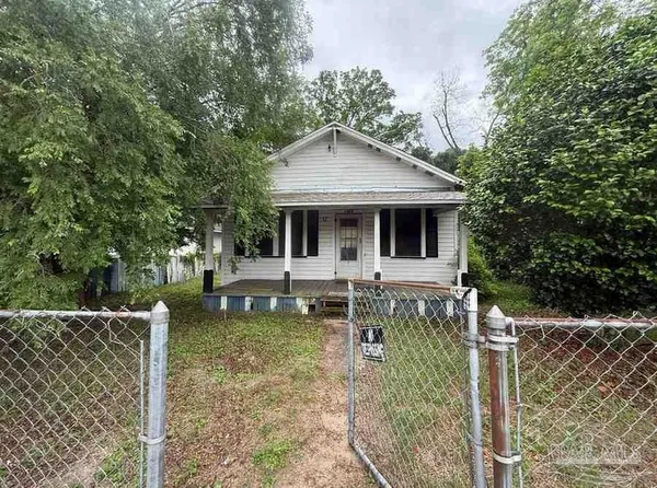 $74,900 | 3007 West Cervantes Street, Pensacola, FL 32505