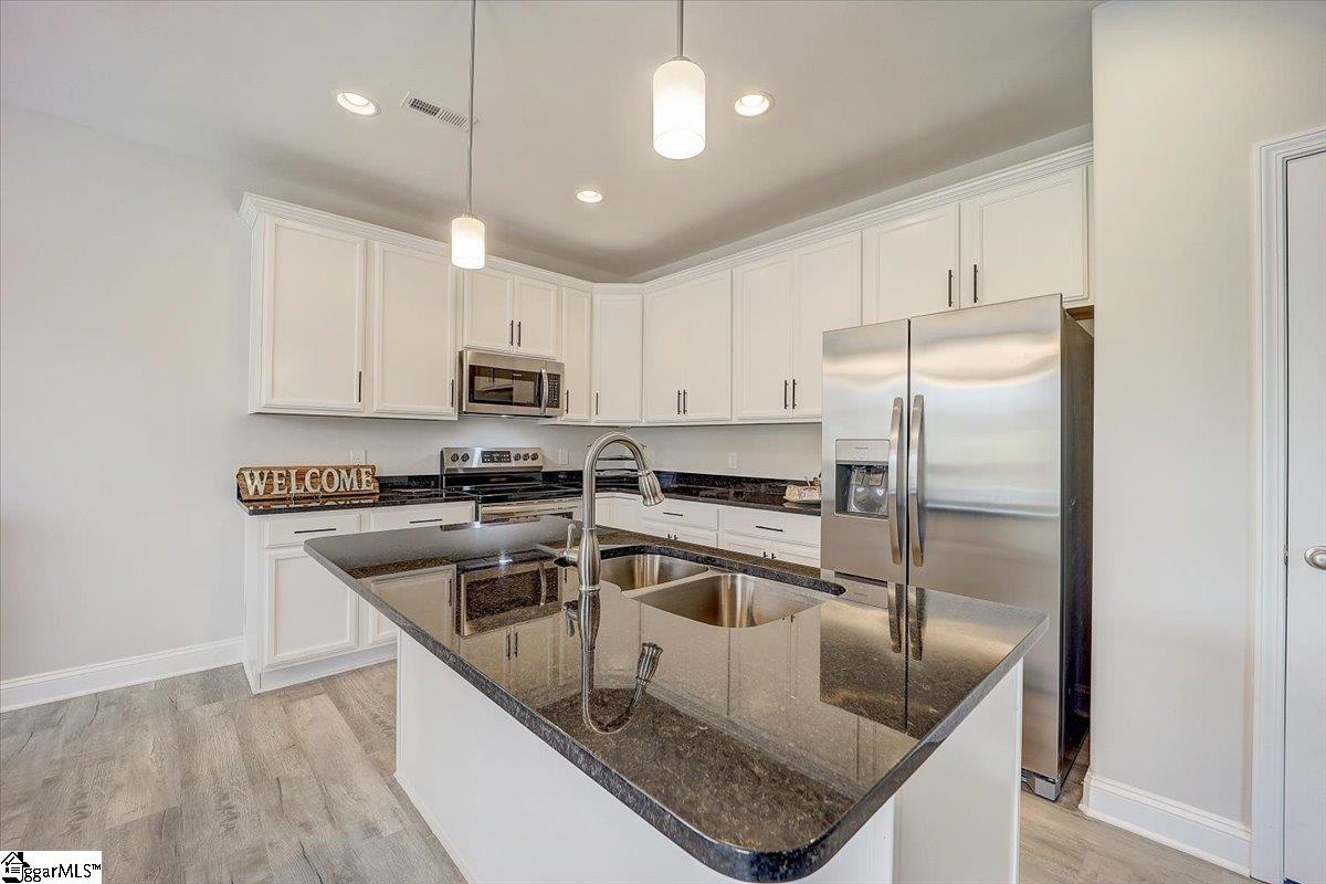 617 River Trce Loop Simpsonville, SC 29680 - Photo 13 of 37