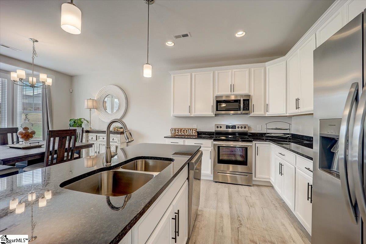 617 River Trce Loop Simpsonville, SC 29680 - Photo 16 of 37