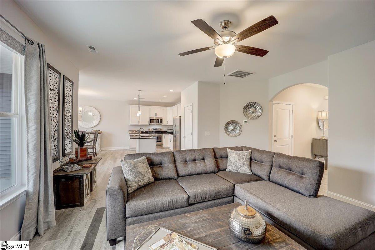 617 River Trce Loop Simpsonville, SC 29680 - Photo 8 of 37