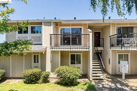 $480,000 | Marina Faire, San Leandro, CA 94577