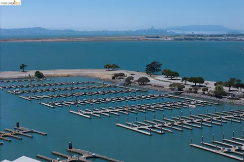 $480,000 | Marina Faire, San Leandro, CA 94577