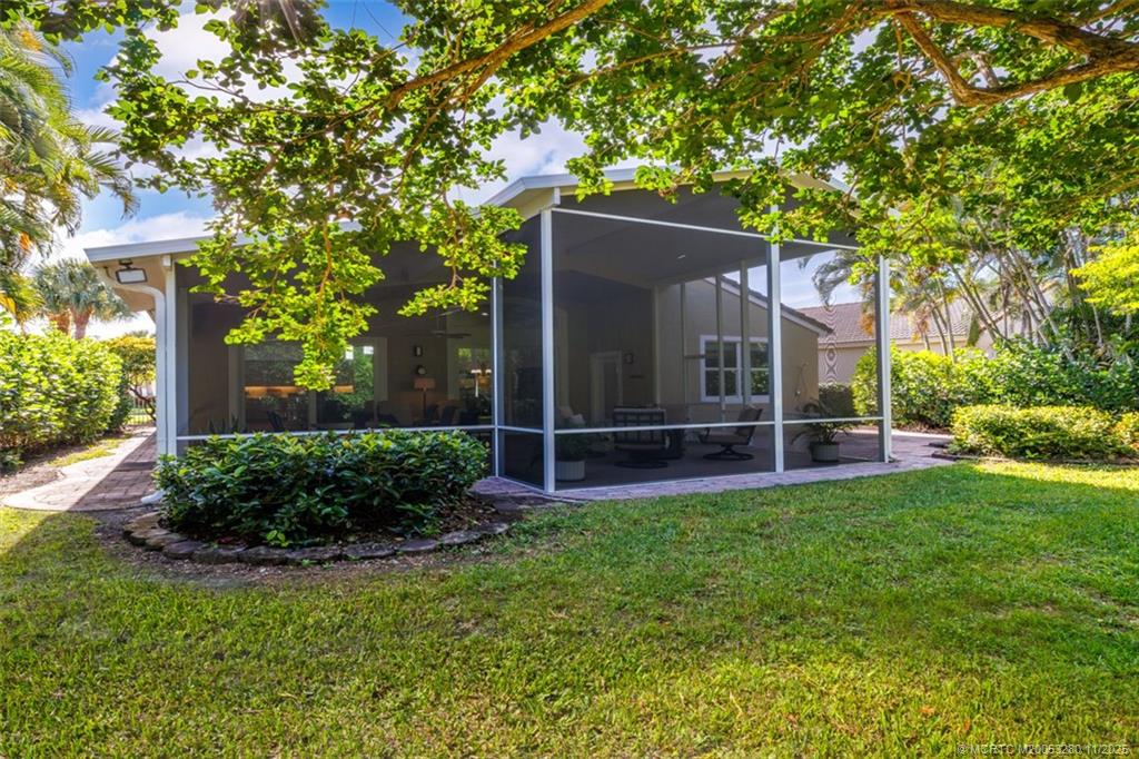 926 Southeast Westminster Place Stuart, FL 34997 - Photo 36 of 53 Total Privacy